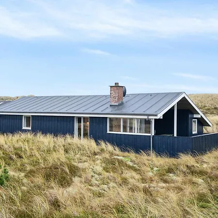 Holiday home Oasis Near Dunes, Beach, And Activities